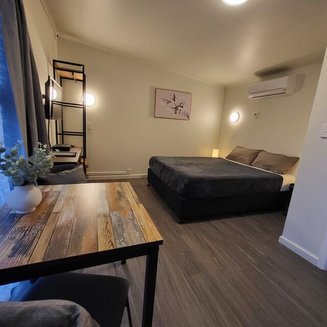 Studio Unit